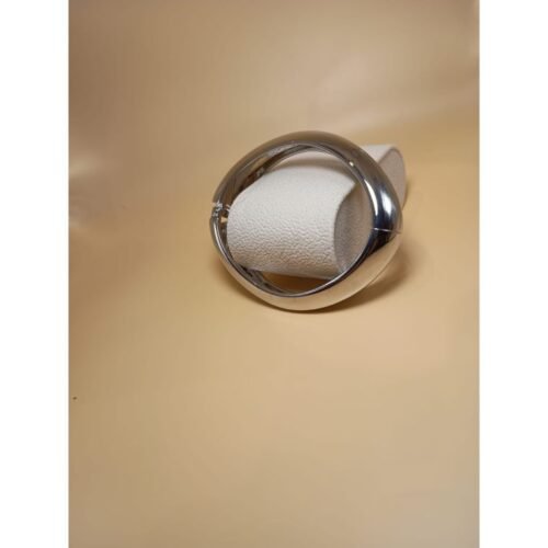 Bracelete rigido oval em aço